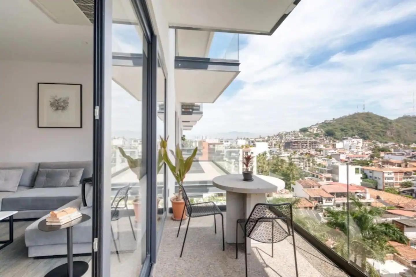 Apartamento Sail View 105 Vallarta, Ocean View Puerto Vallarta